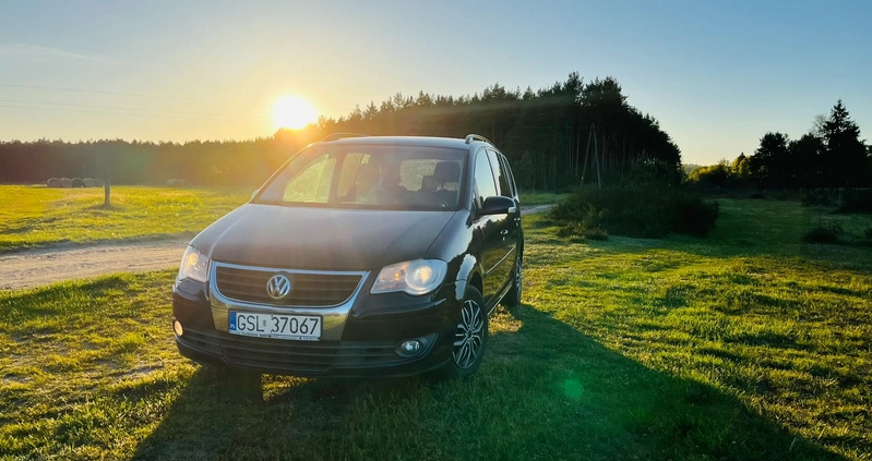 Volkswagen Touran cena 17000 przebieg: 250000, rok produkcji 2008 z Dobra małe 106